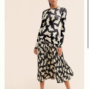 Dhrov Kapoor Black and Cream Patterned Dress size Small